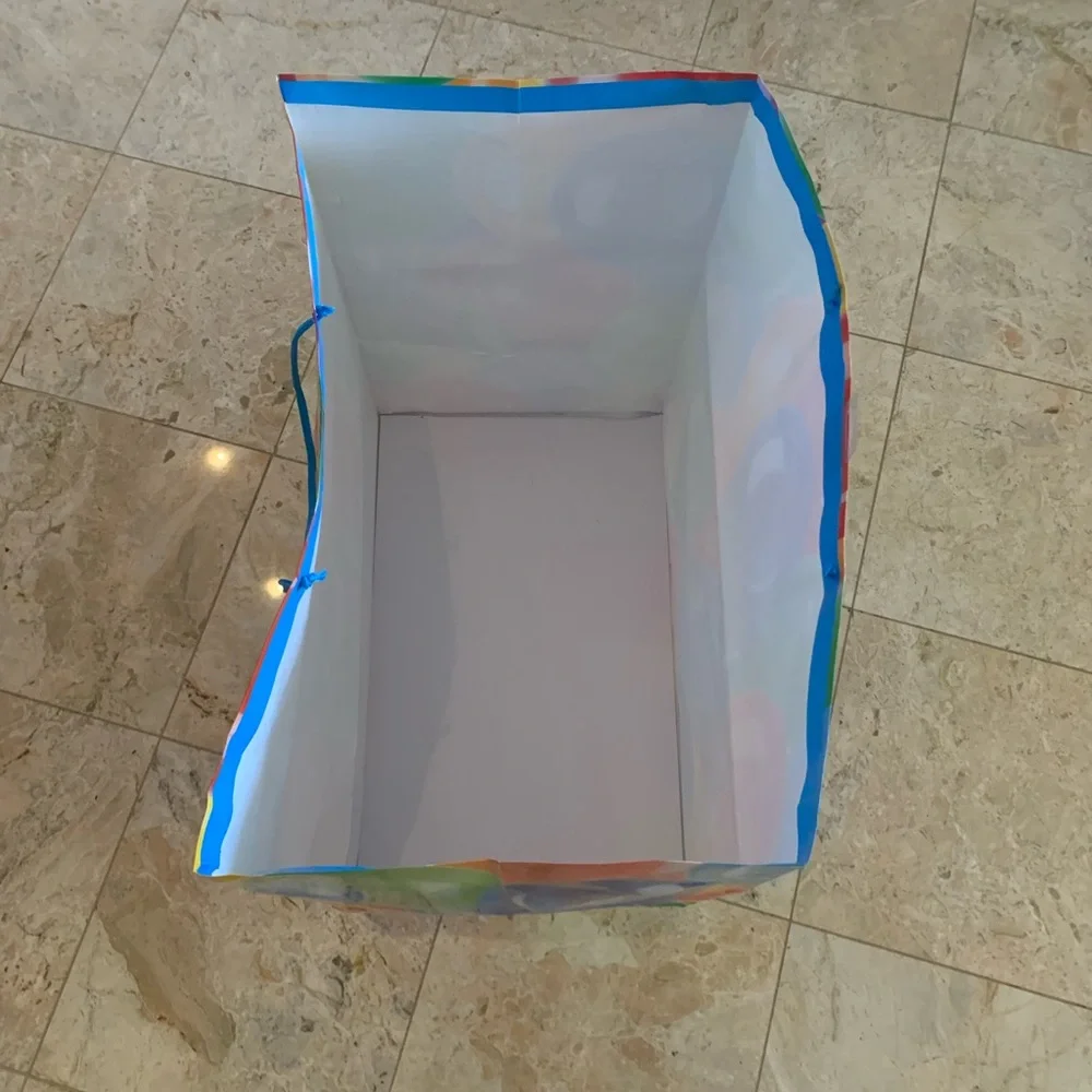 Preowned American Greetings Gigantic Colorful Gift Bag For all Occasions 19.5”